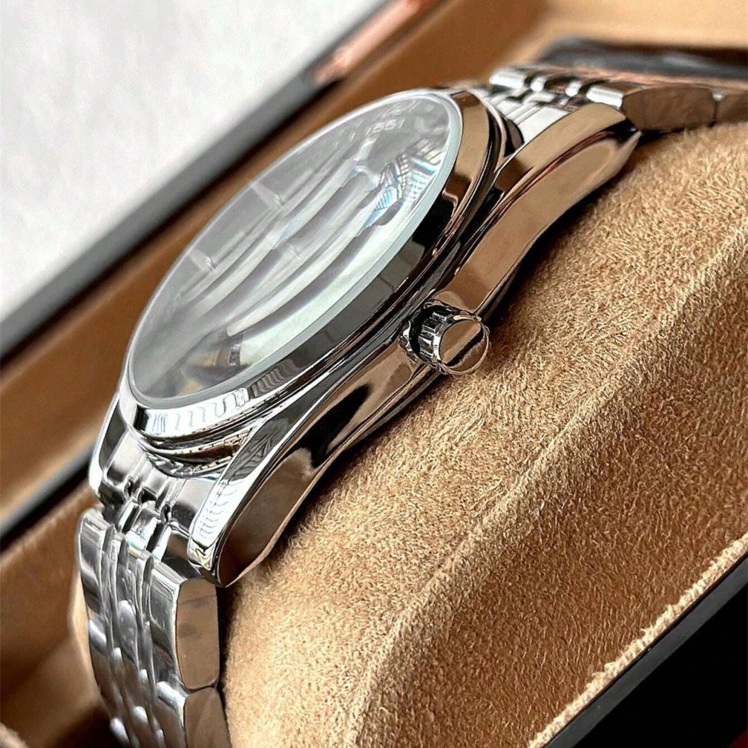 Pablo Raez Virtue Watch