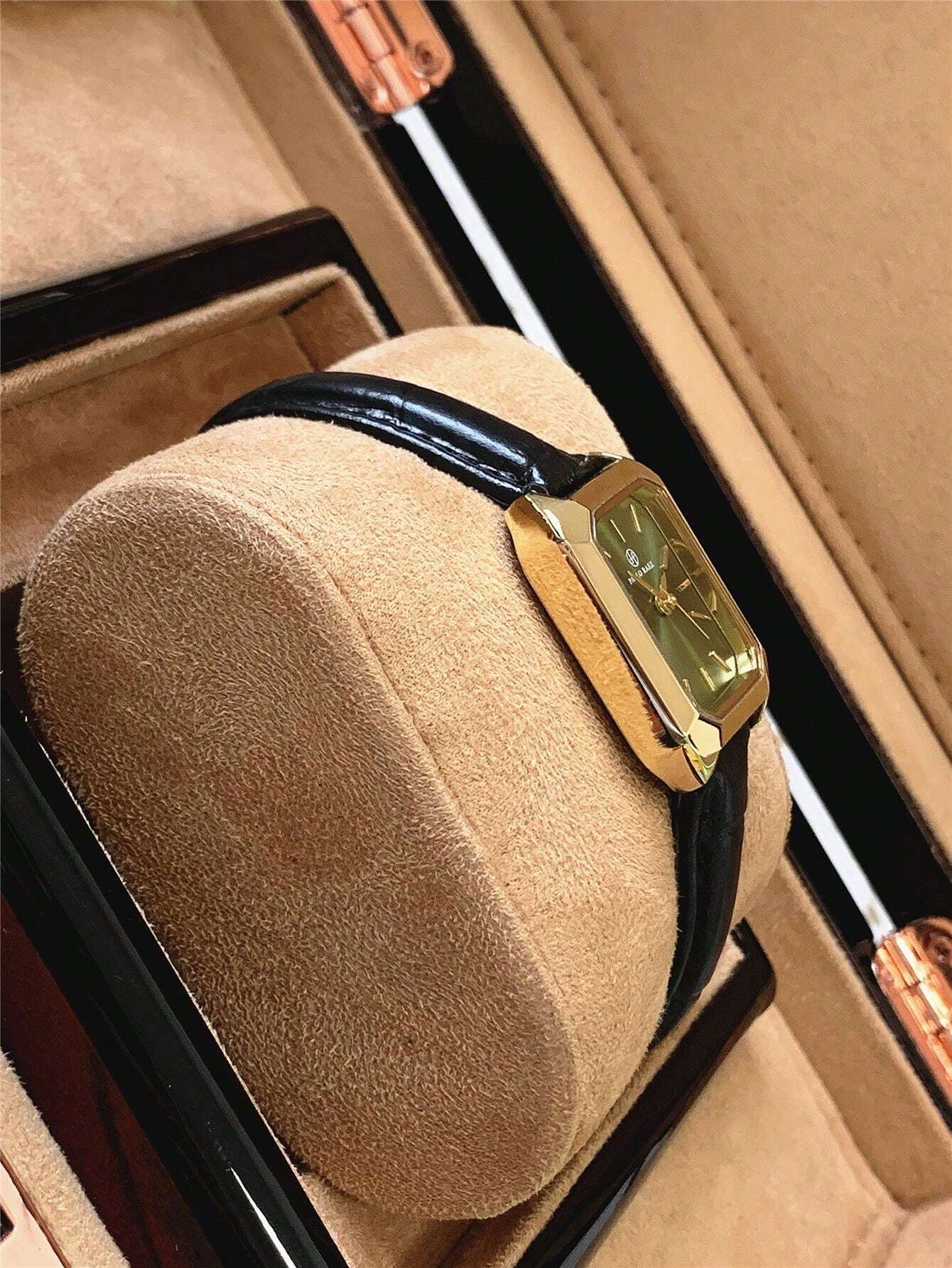 Pablo Raez Megan Watch